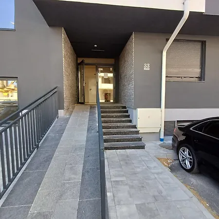 Wellness & Red Paradise *