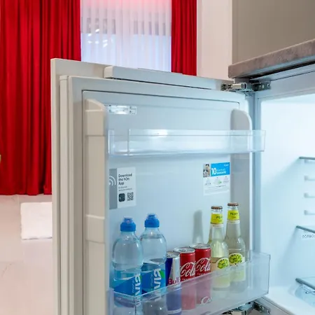 Wellness & Red Paradise