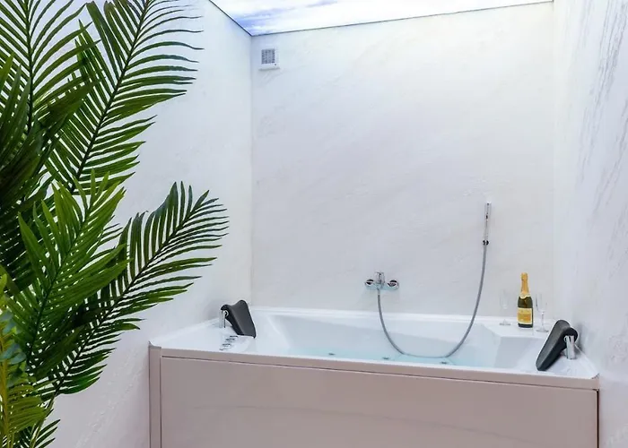 Wellness & Red Paradise * Donje Mladice